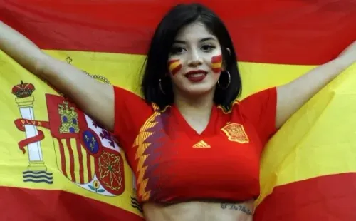 The Spanish passion for their selection, with this fanatic as a faithful example of that (Getty Images)