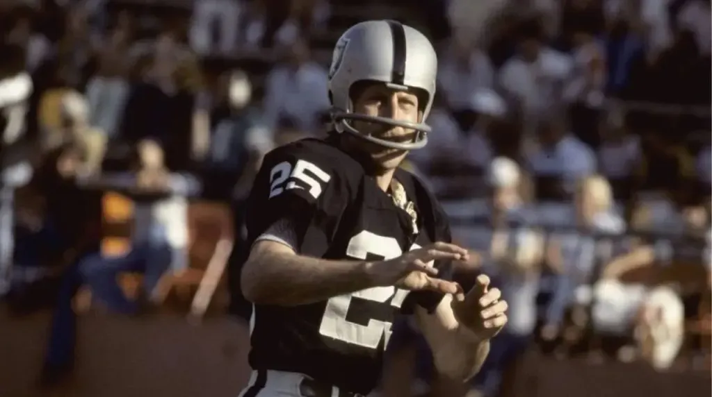 Las Vegas Raiders: Fred Biletnikoff (NFL)