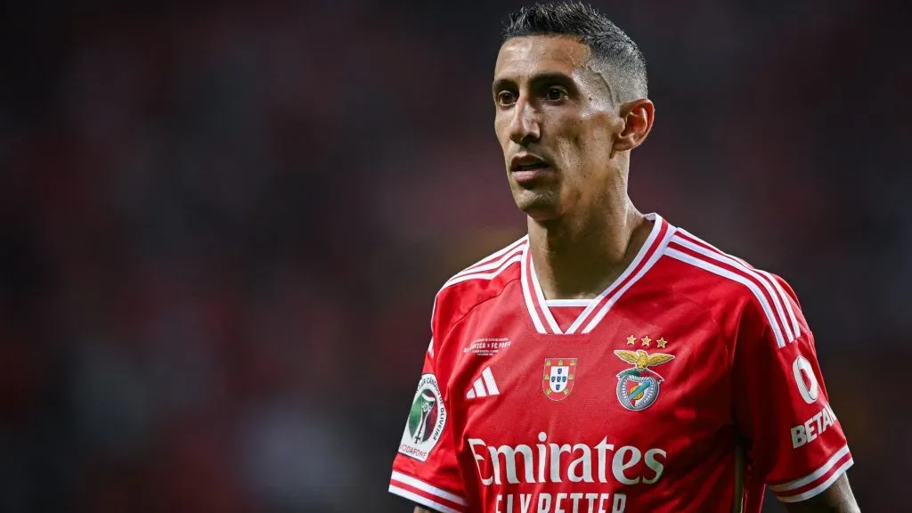 Angel Di Maria in action for Benfica