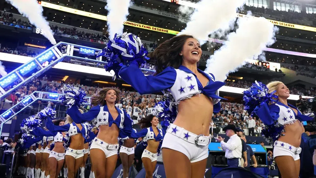 Cheerleading team of the Dallas Cowboys (2023)