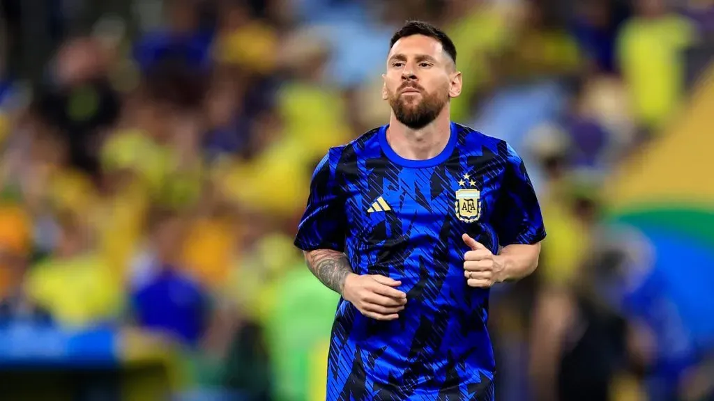 Lionel Messi warming up before the Brazil-Argentina World Cup Qualifier in 2023