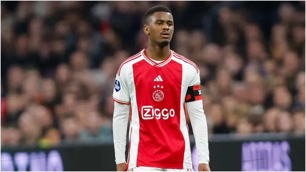 Ajax player Jorrel Hato β IMAGO / Pro Shots