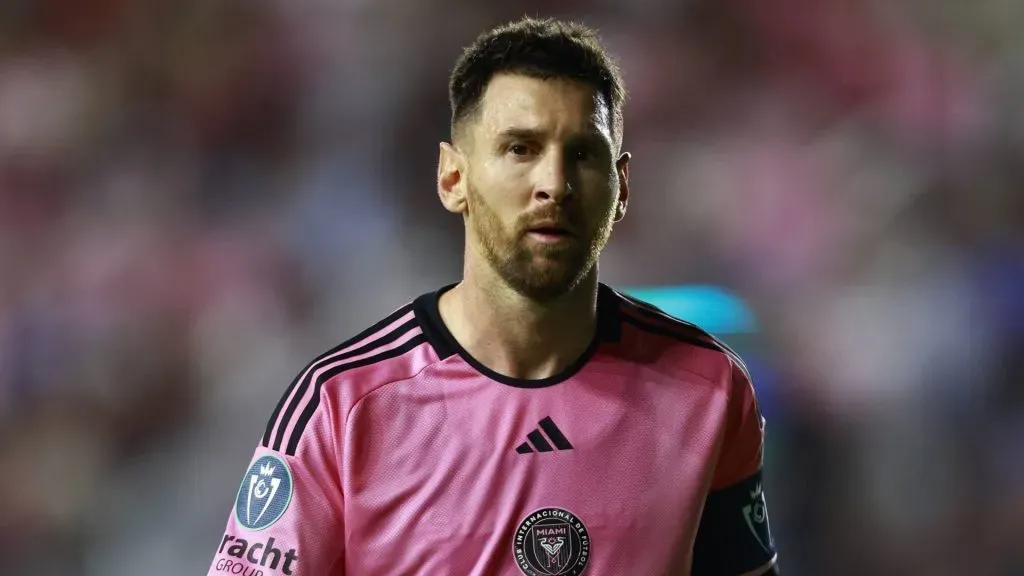 Messi looks on during the second leg of the 2024 CCC quarterfinals vs Nashville.
