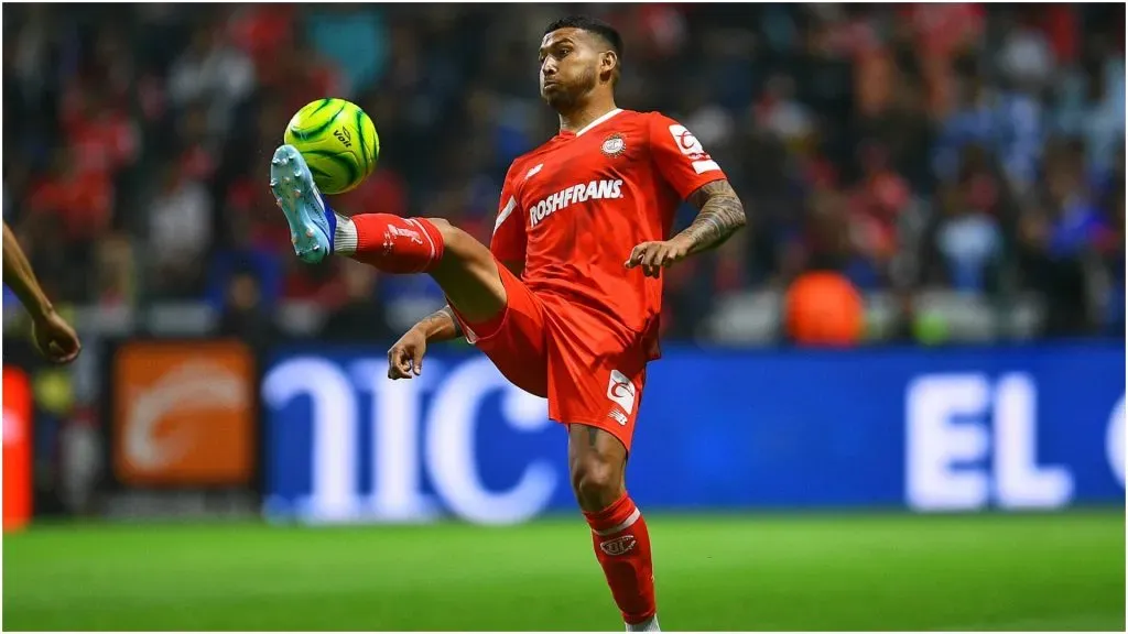 Juan Escobar of Toluca – IMAGO / Agencia-MexSport
