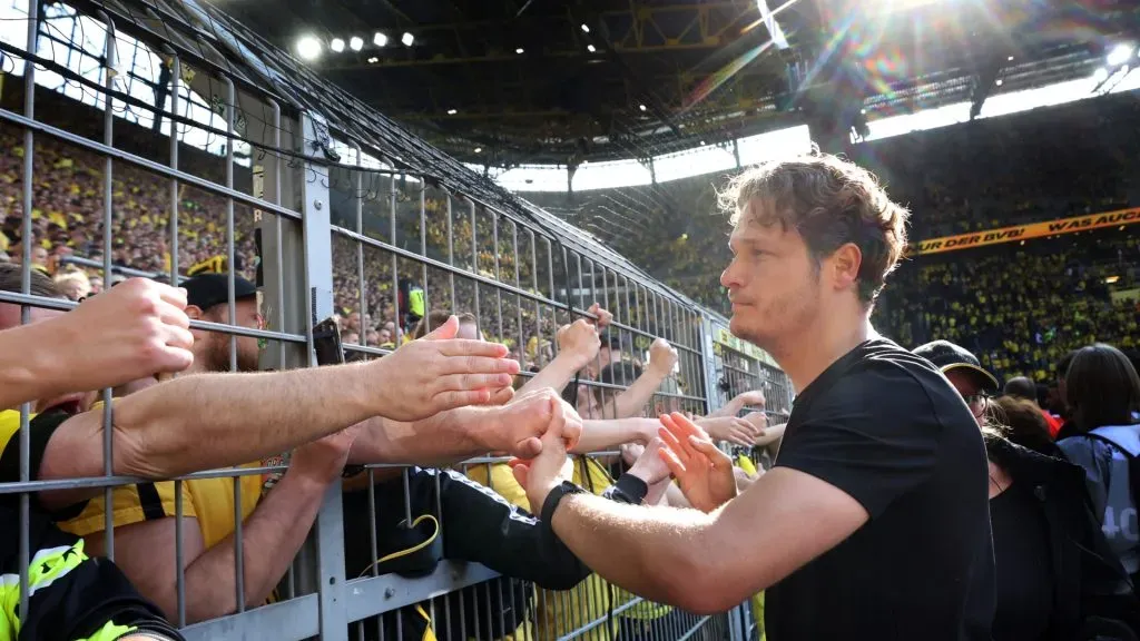 Head coach Edin Terzic of Borussia Dortmund acknowledges the fans following the team's draw, as they finish second in the Bundesliga behind FC Bayern Munich during the Bundesliga match between Borussia Dortmund and 1. FSV Mainz 05 at Signal Iduna Park on May 27, 2023 in Dortmund, Germany.