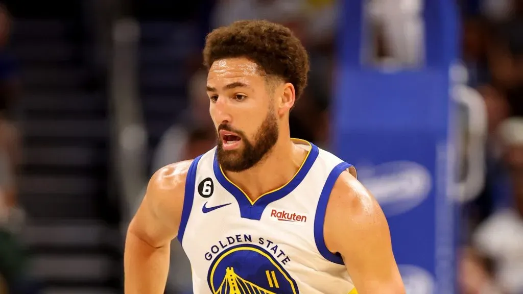Klay Thompson #11 of the Golden State Warriors looks to pass during a game against the Orlando Magic at Amway Center on November 03, 2022 in Orlando, Florida