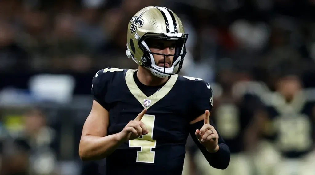 Derek Carr - New Orleans Saints - NFL 2023