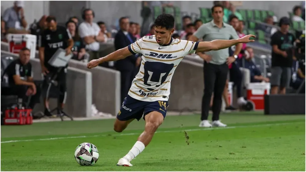 Pumas UNAM midfielder Jesus Rivas ā