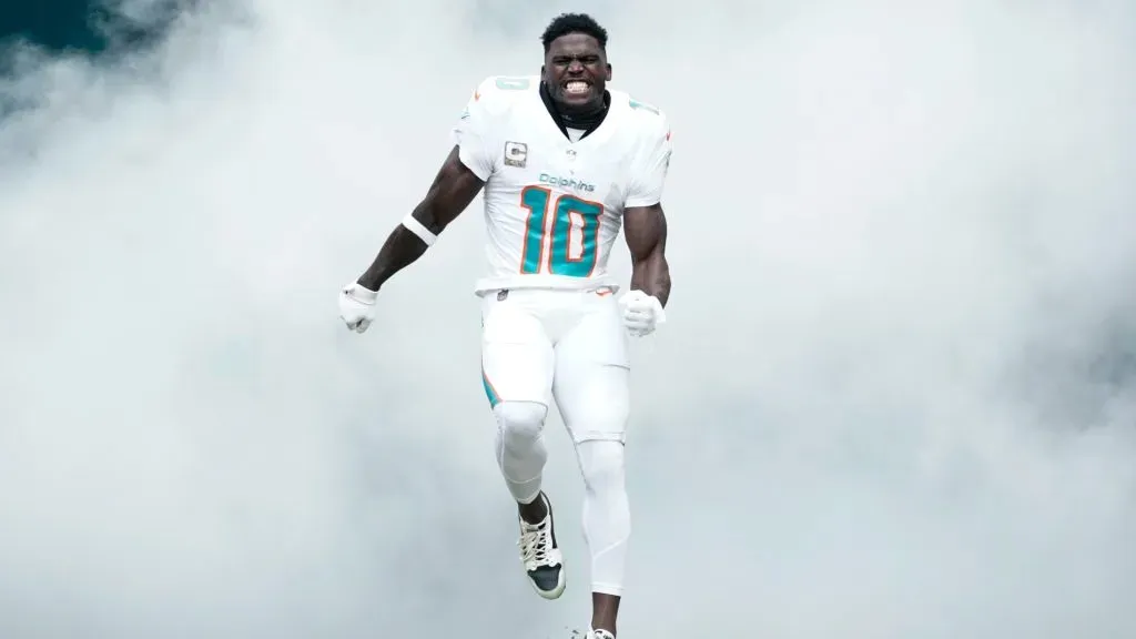 Tyreek Hill Dolphins