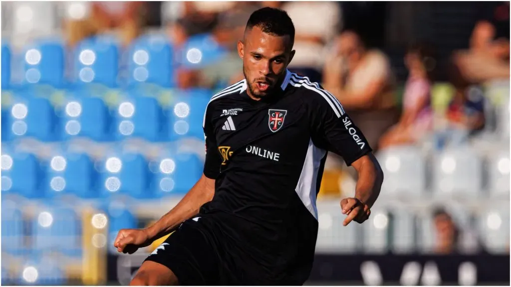 Follow Famalicão vs Casa Pia LIVE  Follow Famalicão vs Casa Pia LIVE