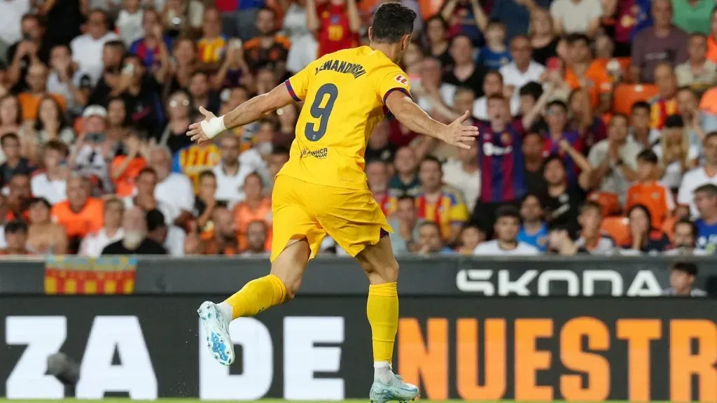 Robert Lewandowski Celebrating