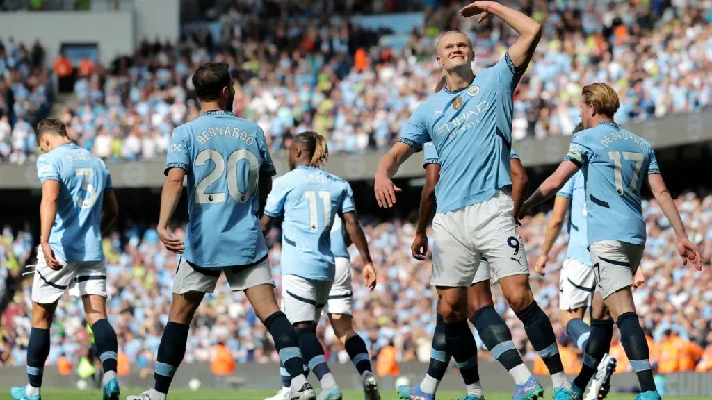 Erling Haaland of Manchester City celebrates scoring his team’s third goal during the Premier League match between Manchester City FC and Ipswich Town FC at Etihad Stadium. (Photo by Matt McNulty/Getty Images)