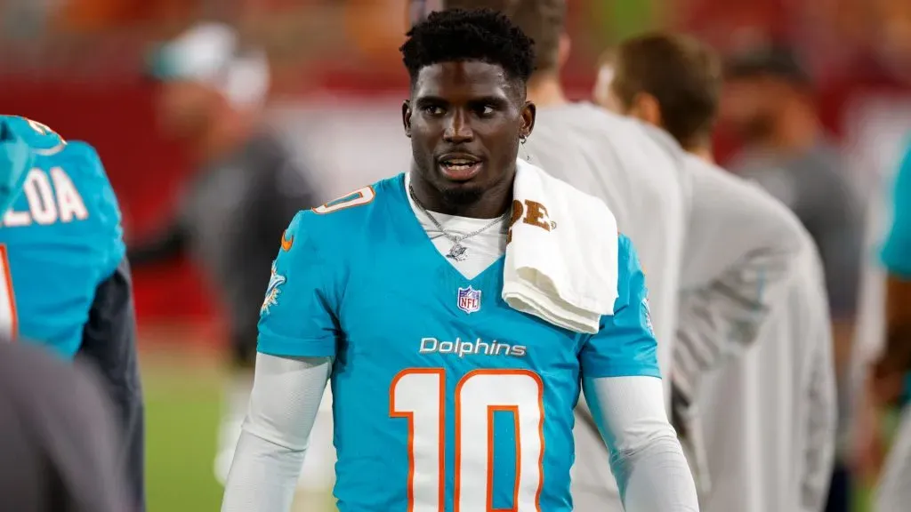 Tyreek Hill #10 of the Miami Dolphins looks on during a preseason game against the Tampa Bay Buccaneers at Raymond James Stadium on August 23, 2024 in Tampa, Florida.