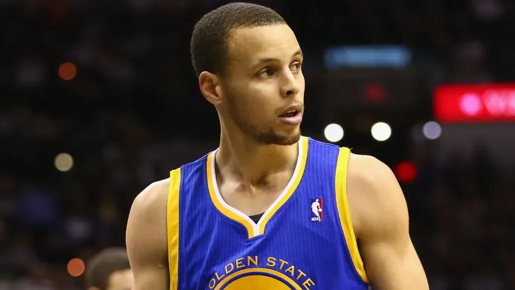 Stephen Curry playing in 2013