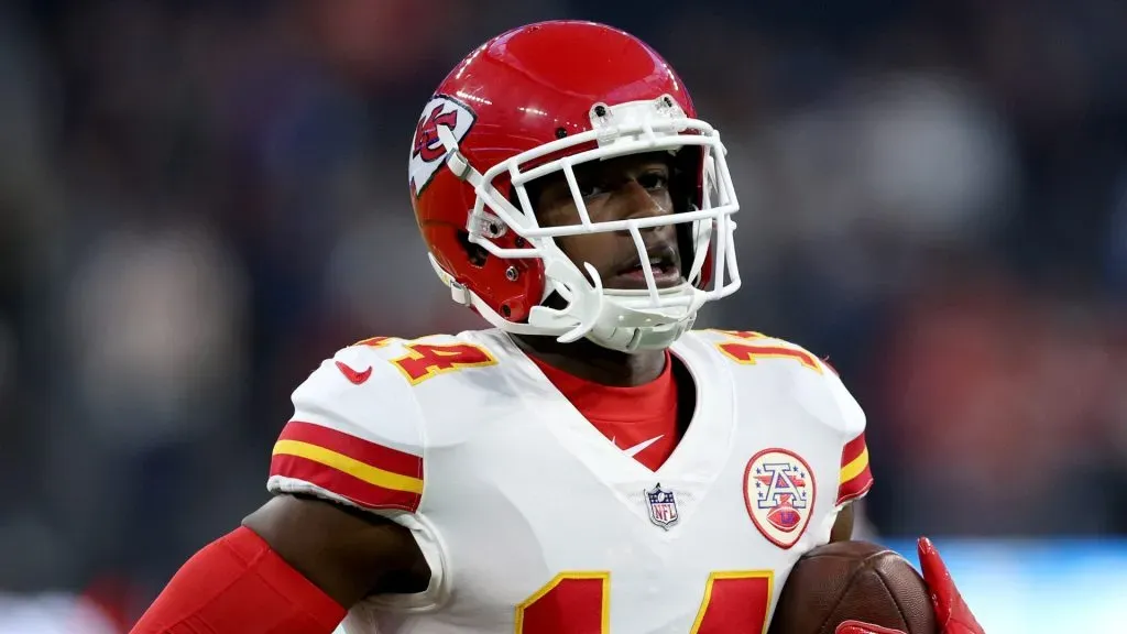 Cornell Powell #14 of the Kansas City Chiefs during warm up before the game against the Los Angeles Chargers at SoFi Stadium on November 20, 2022 in Inglewood, California.