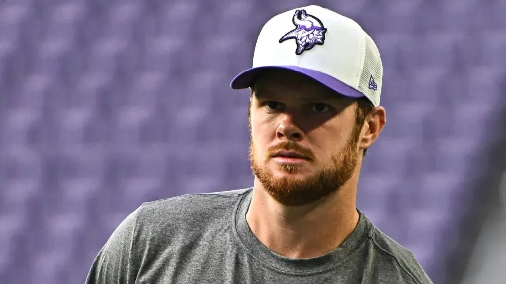 Sam Darnold #14 of the Minnesota Vikings warms up before the game against the Las Vegas Raiders at U.S. Bank Stadium on August 10, 2024. (Source: Stephen Maturen/Getty Images)