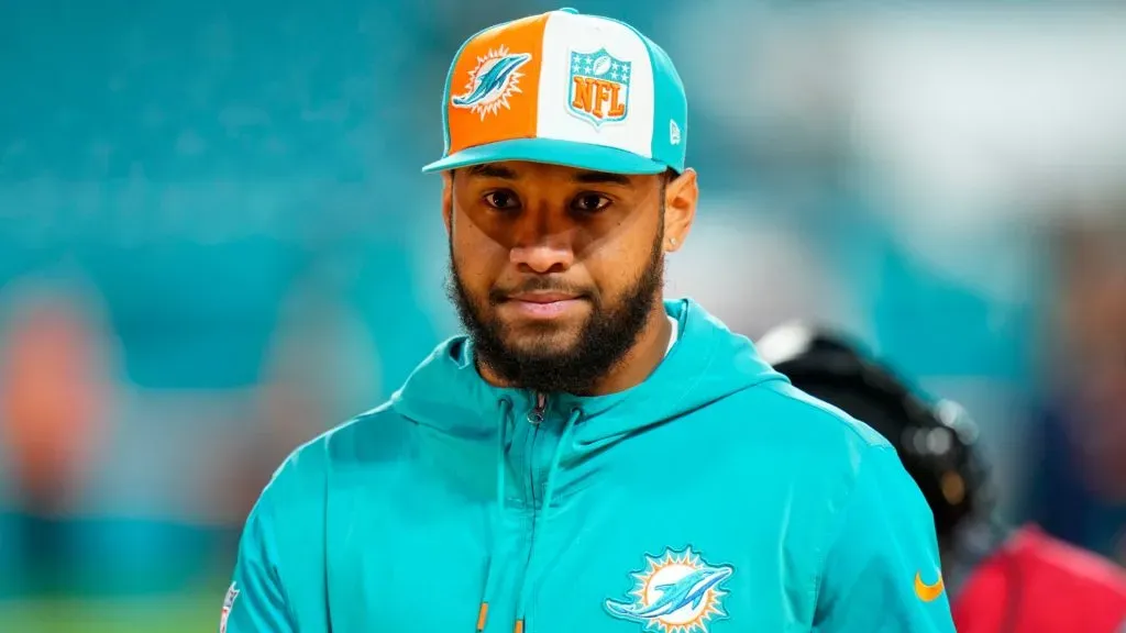 Tua Tagovailoa #1 of the Miami Dolphins warms up before a game against the Tennessee Titans at Hard Rock Stadium on December 11, 2023. (Source: Rich Storry/Getty Images)