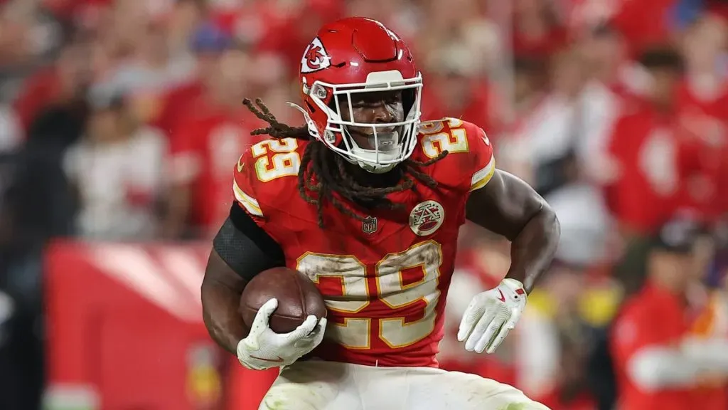 Kareem Hunt #29 of the Kansas City Chiefs rushes during the fourth quarter against the New Orleans Saints at GEHA Field at Arrowhead Stadium on October 07, 2024 in Kansas City, Missouri.