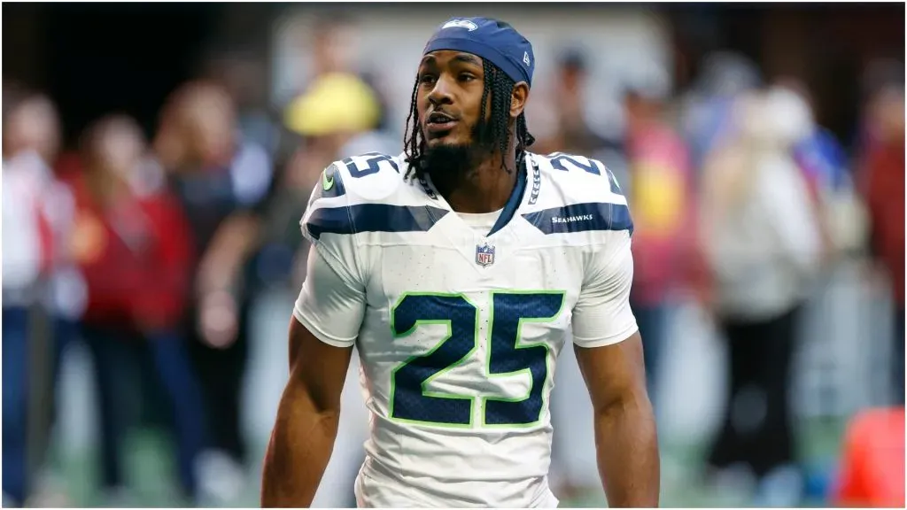 Seattle Seahawks running back Kenny McIntosh ā IMAGO / Icon Sportswire