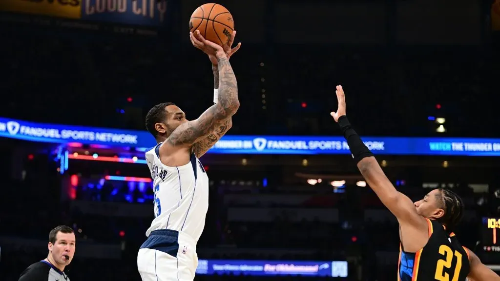 PJ Washington throwing