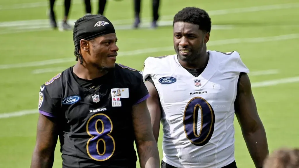 Lamar Jackson Roquan Smith