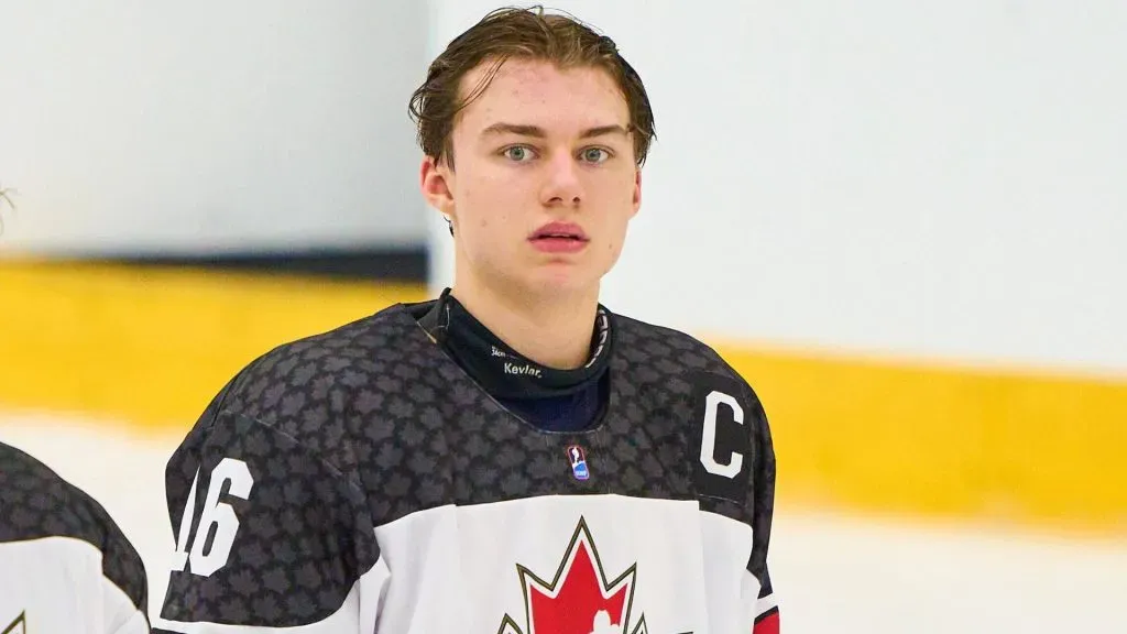 Team Canada with captain Connor Bedard, CAN U18 Nr. 16 sad after the match FINLAND ā CANADA 6-5, Eishockey WORLD CHAMPIONSHIPS quarter final. (Source: IMAGO / ActionPictures)
