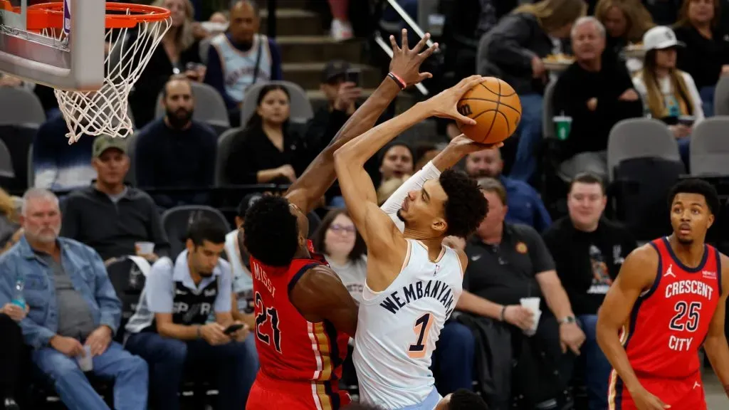 Wembanyama facing Yves Missi