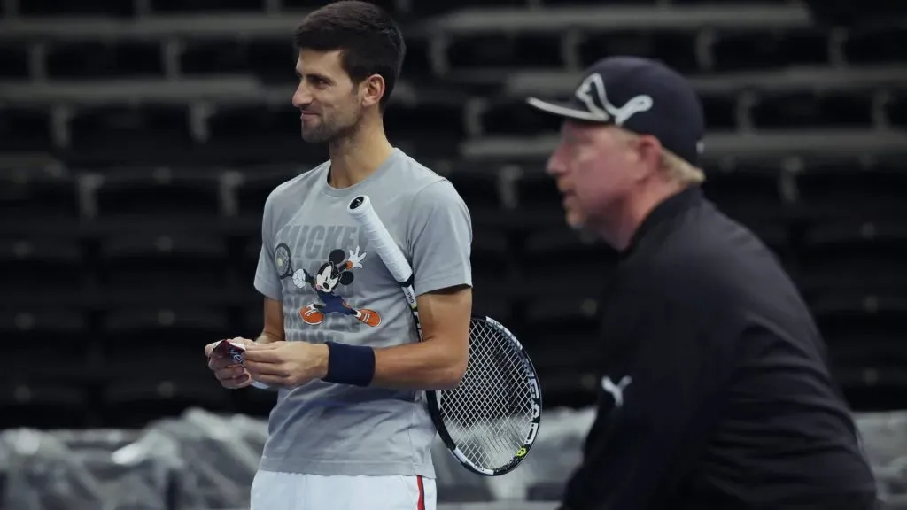 Novak Djokovic with Boris Becker training at BNP Paribas Masters Bercy 2015. (IMAGO / Cordon Press/Miguelez Sports)