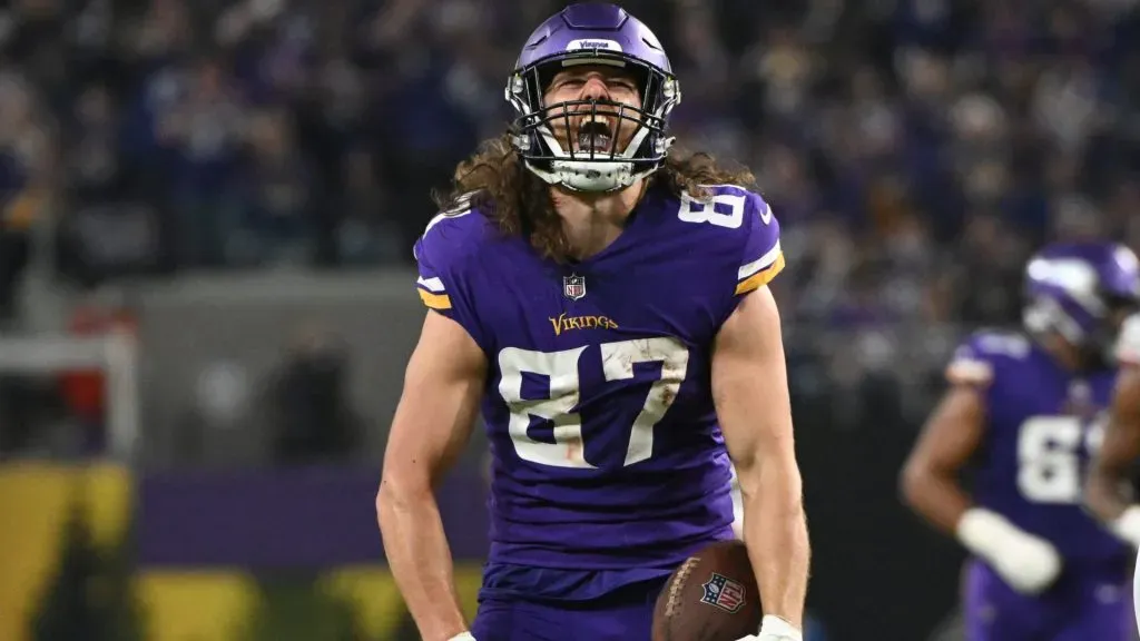 T.J. Hockenson #87 of the Minnesota Vikings reacts after a reception during the second quarter against the New York Giants in the NFC Wild Card playoff game at U.S. Bank Stadium on January 15, 2023. (Source: Stephen Maturen/Getty Images)