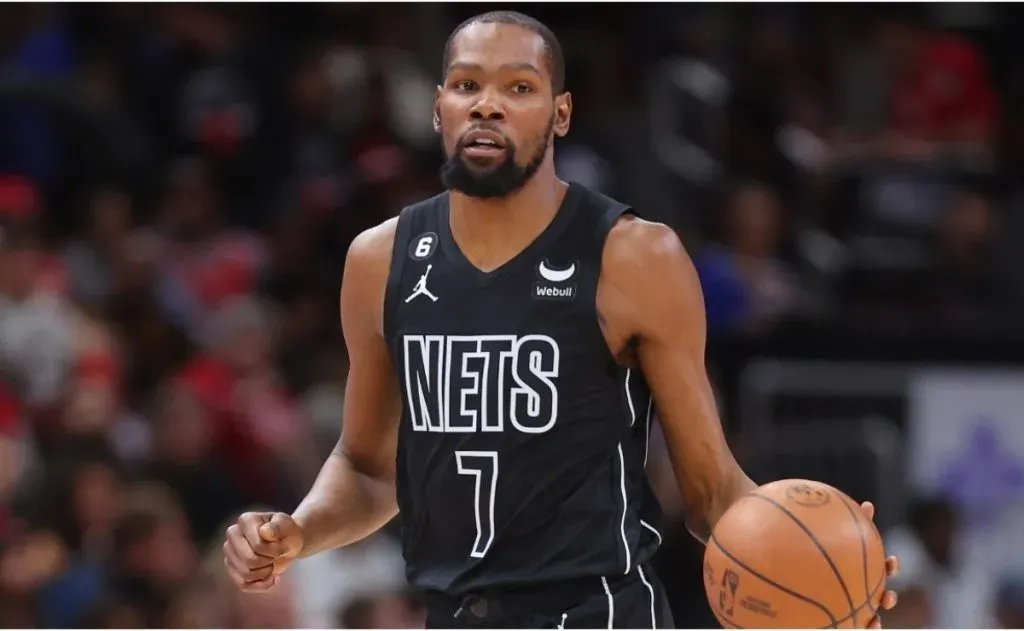 Kevin Durant looking to pass