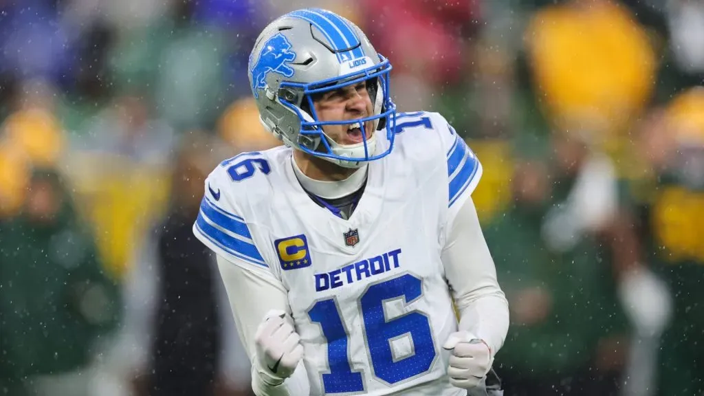 Quarterback Jared Goff #16 of the Detroit Lions reacts after throwing a second quarter touchdown pass against the Green Bay Packers. (Source: Stacy Revere/Getty Images)