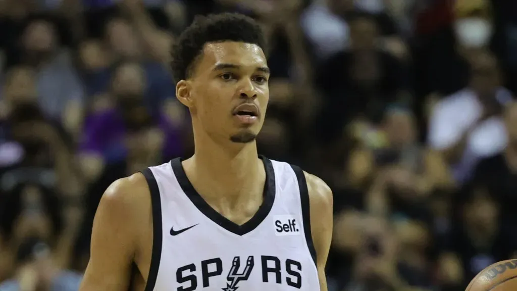 Victor Wembanyama #1 of the San Antonio Spurs