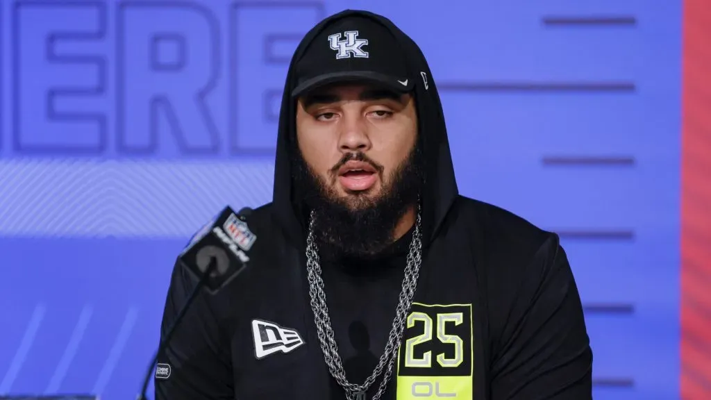 Darian Kinnard talking