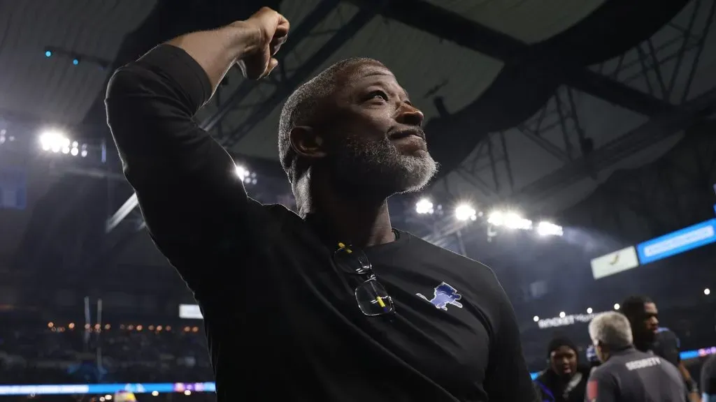 Defensive coordinator Aaron Glenn of the Detroit Lions walks off the field after the game against the Minnesota Vikings at Ford Field on January 05, 2025. (Source: Gregory Shamus/Getty Images)
