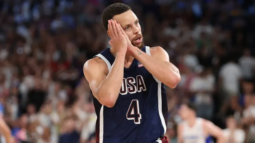 Stephen Curry of Team USA reacts after a three point basket during the Men’s Gold Medal game against Team France.