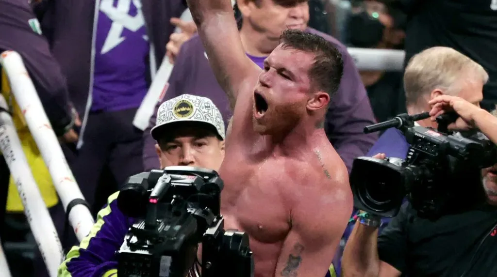 Undisputed super middleweight champion Canelo Alvarez celebrates his unanimous-decision victory over Jermell Charlo in their super middleweight title fight at T-Mobile Arena on September 30, 2023 in Las Vegas, Nevada. (Photo by Ethan Miller/Getty Images)