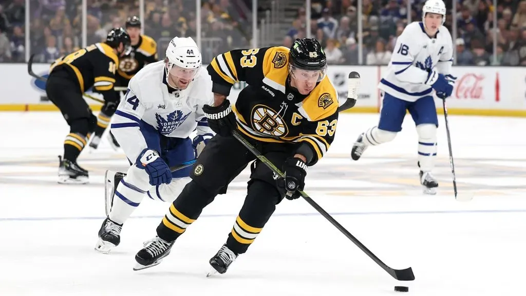 Brad Marchand vs Maple Leafs