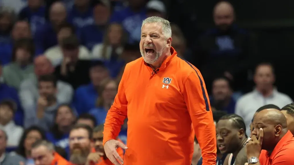 Bruce Pearl the head coach of the Auburn Tigers gives instructions to his team against the Kentucky Wildcats at Rupp Arena on March 01, 2025 in Lexington, Kentucky.