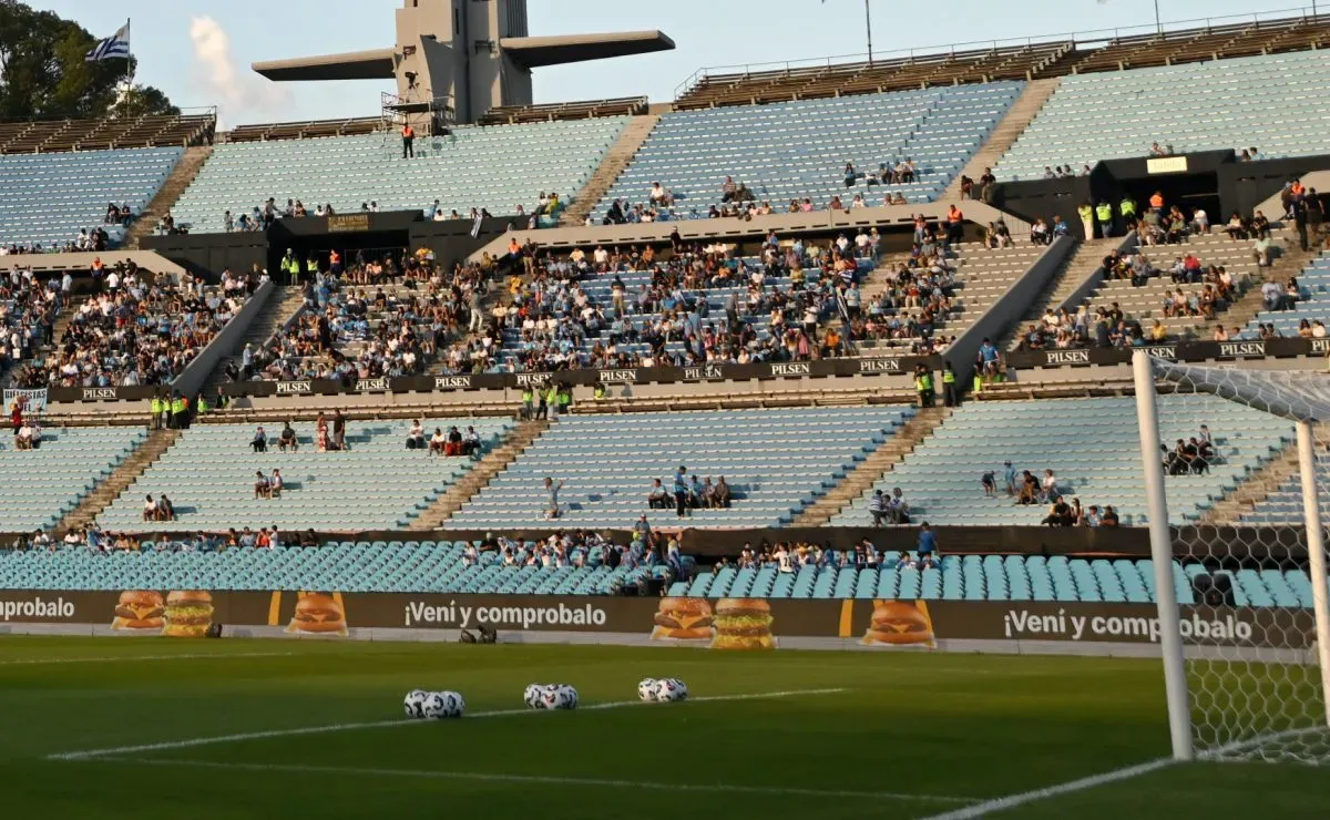 Vista geral do estádio antes da partida entre Uruguai e Argentina.