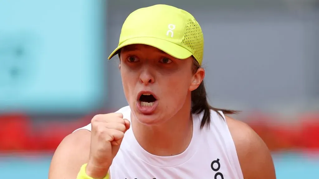 Iga Swiatek celebrates during the 2025 Madrid Open (Getty Images)