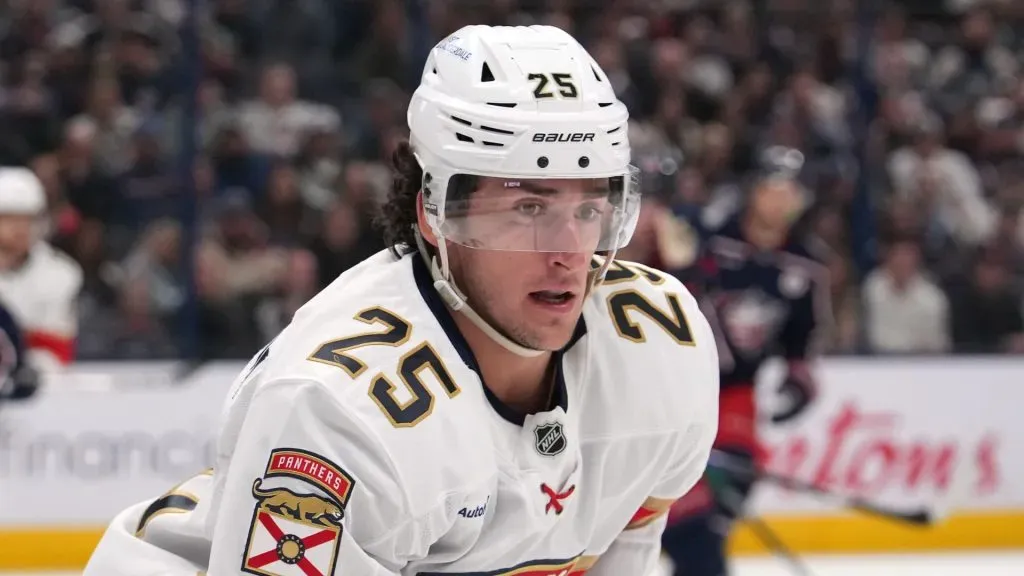 Mackie Samoskevich #25 of the Florida Panthers in action during the game against the Columbus Blue Jackets at Nationwide Arena on October 15, 2024 in Columbus, Ohio.