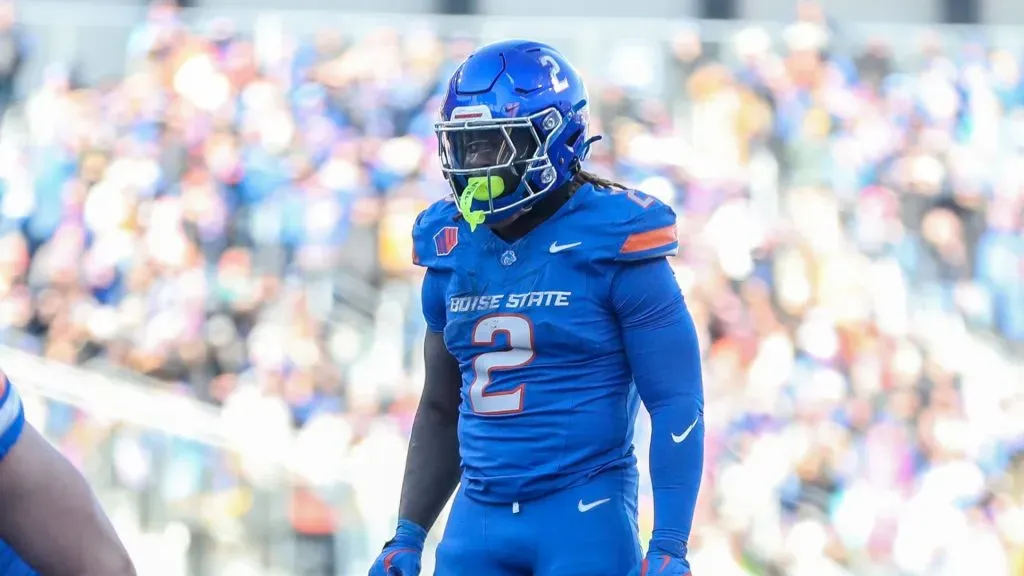 Running back Ashton Jeanty #2 of the Boise State Broncos stands ready for the start of the play during the second half against the Oregon State Beavers at Albertsons Stadium on November 29, 2024 in Boise, Idaho.