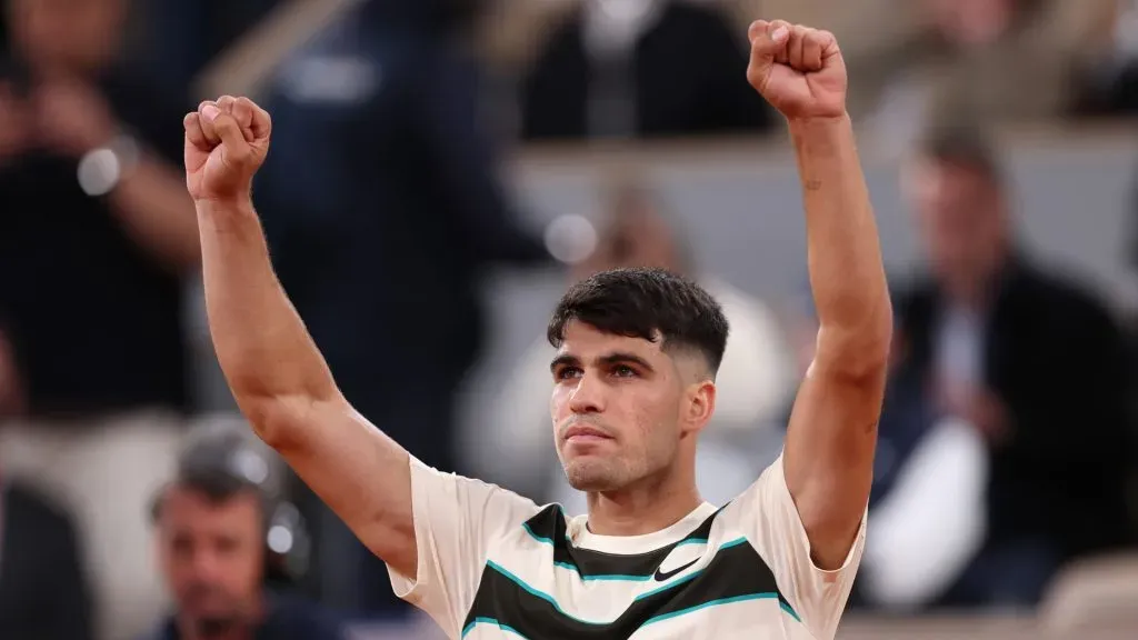 Carlos Alcaraz of Spain celebrates his victory over Fabian Marozsan of Hungary at the second round of Roland Garros. (Julian Finney/Getty Images)