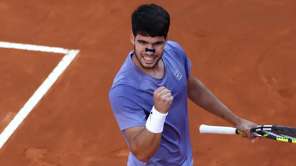 Carloa Alcaraz happy