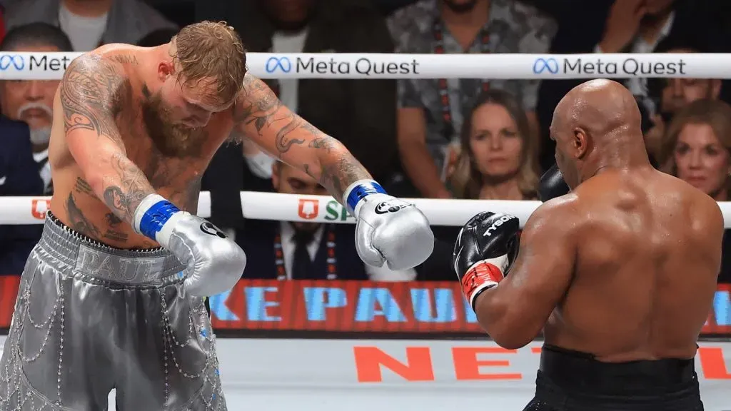Jake Paul - Mike Tyson