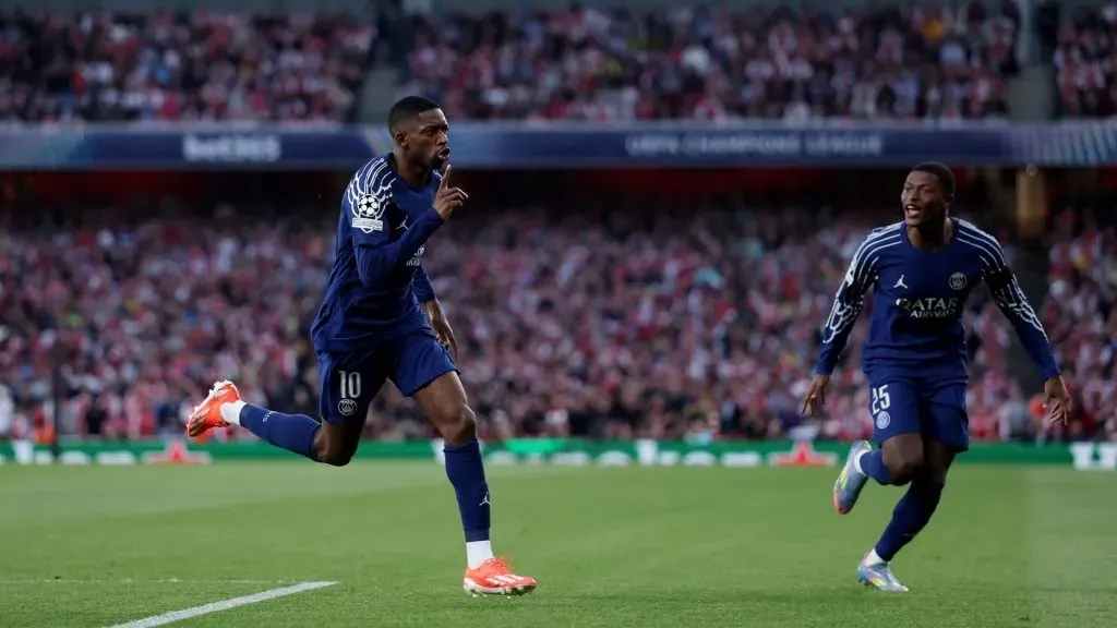 Dembele in action for PSG during an international club fixture. Photo by Michael Steele/Getty Images