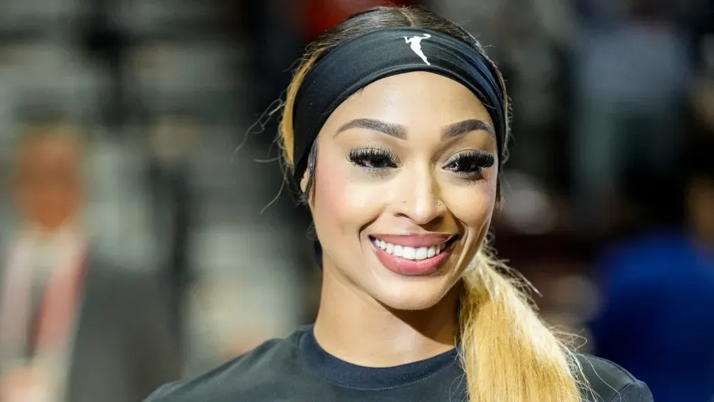 DiJonai Carrington #21 of the Connecticut Sun is honored with the “Most Improved Player” award prior to playing the Indiana Fever during Game Two of the 2024 WNBA Playoffs. (Source: Joe Buglewicz/Getty Images)