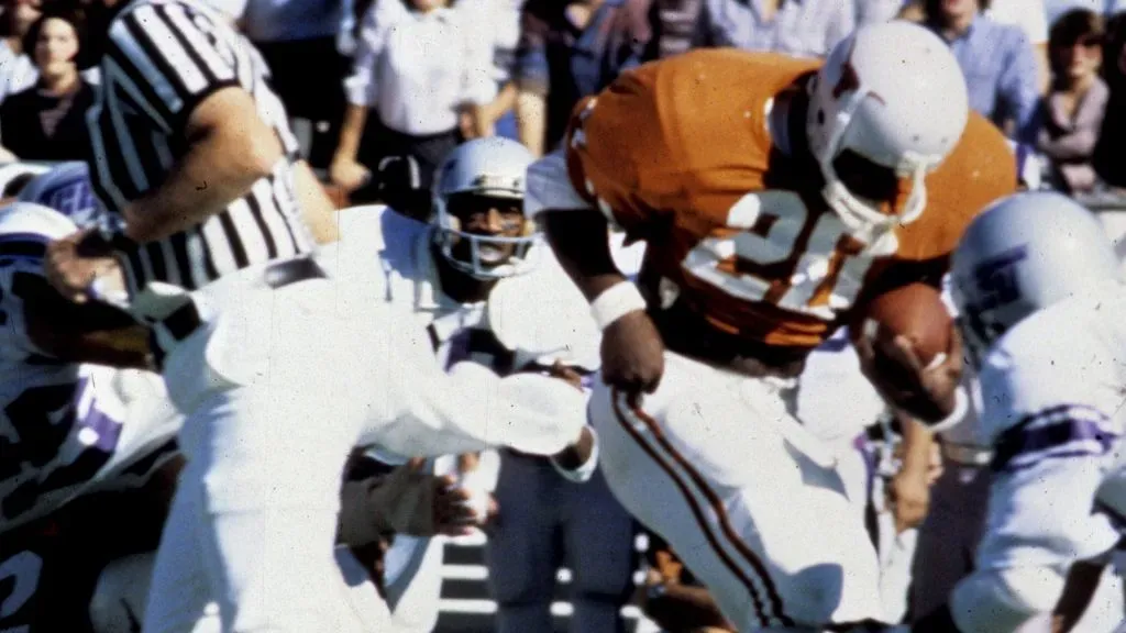 Running back Earl Campbell of the University of Texas Longhorns. Campbell was the 1977 Heisman trophy winner and was inducted into the Pro Football Hall of Fame in 1991. (Source: University of Texas/Getty Images)