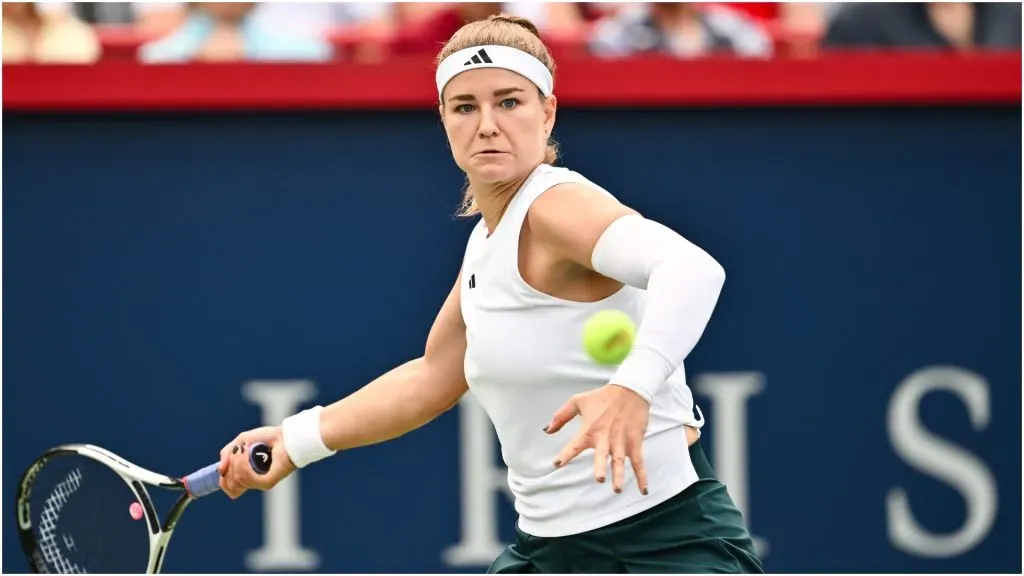 Karolina Muchova of Czechia β Minas Panagiotakis/Getty Images