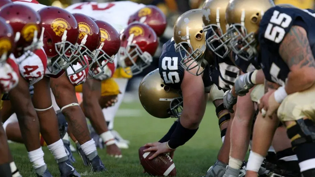 Notre Dame vs. USC (Source: Jonathan Daniel/Getty Images)